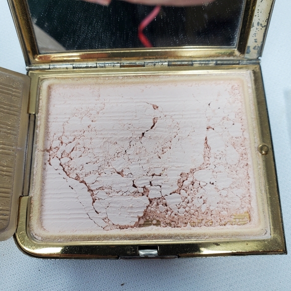 Vintage Elgin American Compact Makeup - Picture 6 of 7